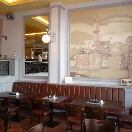 Doppelzimmer Lunch, Direkt Am Alten Strom Holiday home Rostock