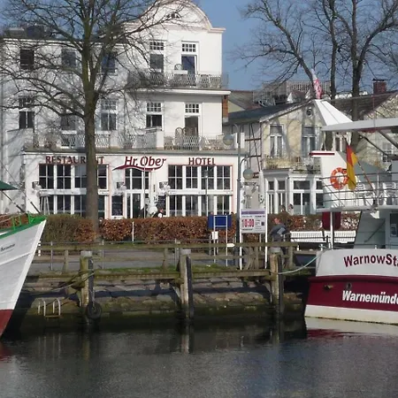 Doppelzimmer Lunch, Direkt Am Alten Strom Holiday home Rostock